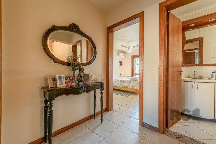 Casa de Condomínio à venda com 3 quartos, 250m² - Foto 23