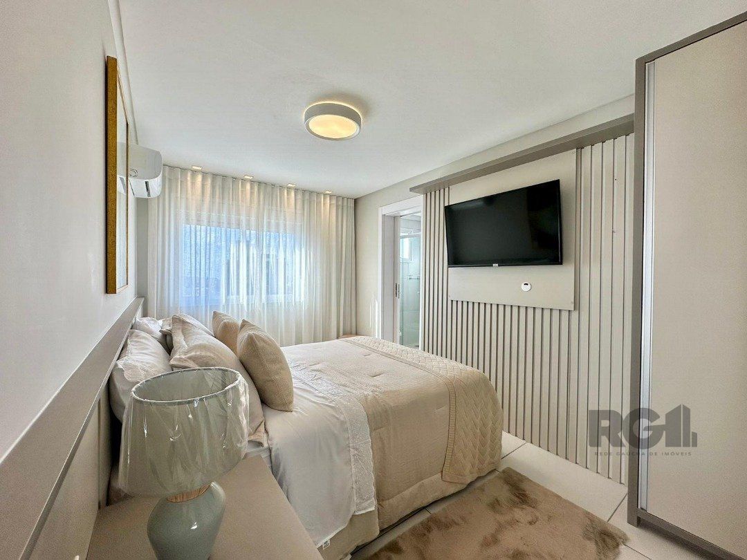 Apartamento à venda com 2 quartos, 70m² - Foto 17