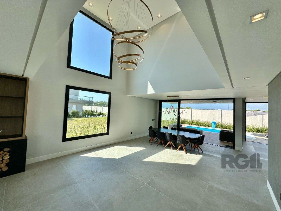 Casa de Condomínio à venda com 5 quartos, 350m² - Foto 9