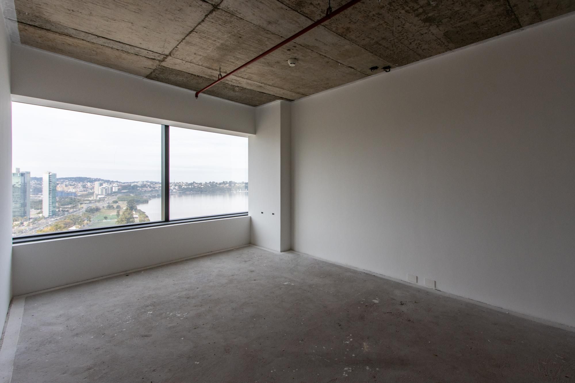 Sala Comercial à venda, 32m², Praia de Belas - Porto Alegre