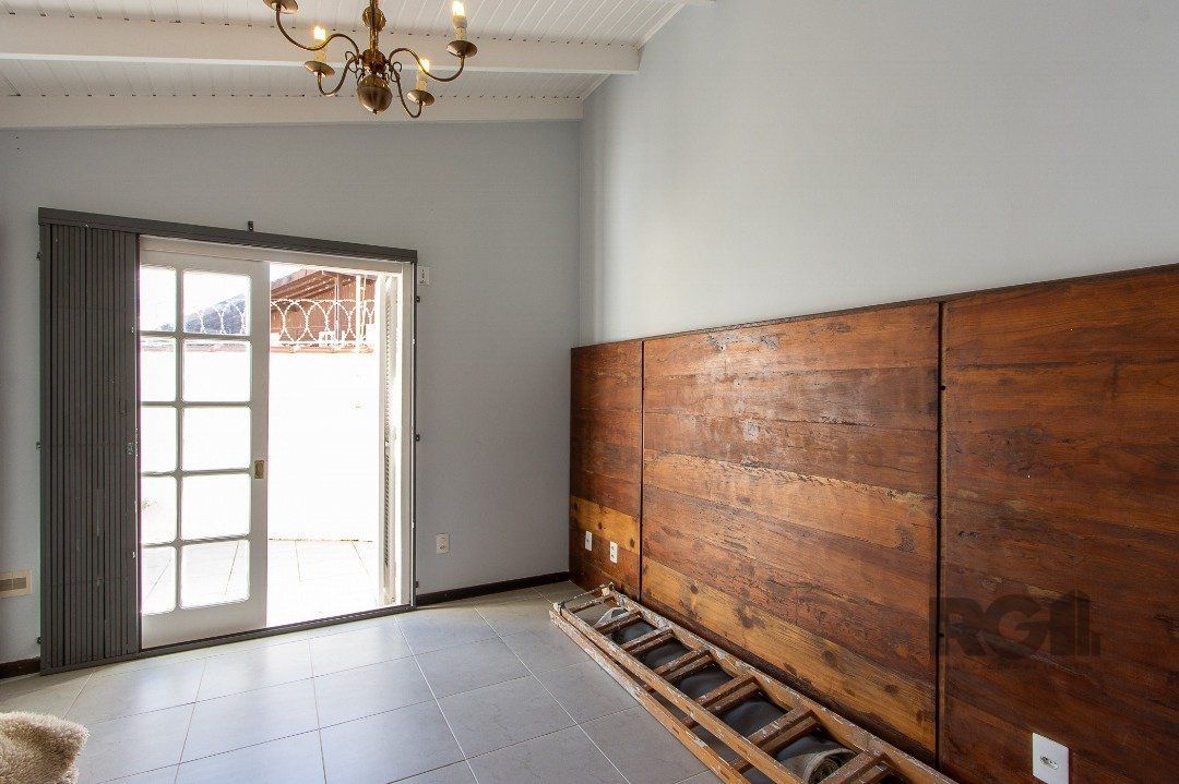 Casa de Condomínio à venda com 3 quartos, 216m² - Foto 31