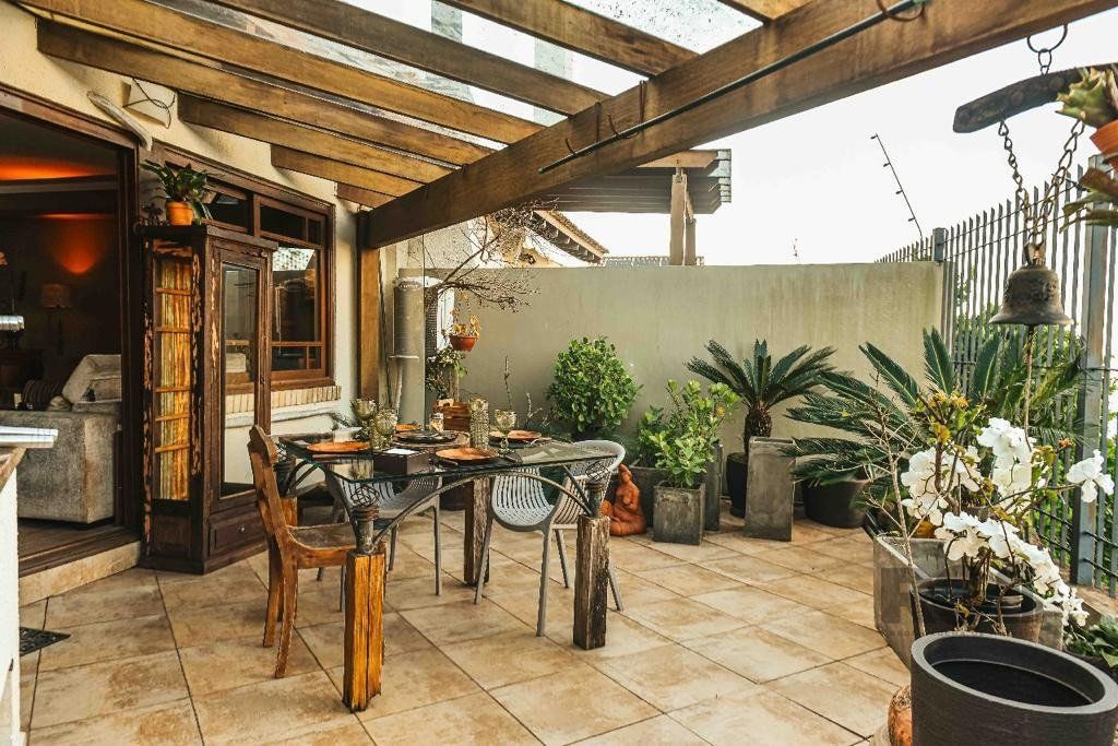 Casa de Condomínio à venda com 3 quartos, 247m² - Foto 9