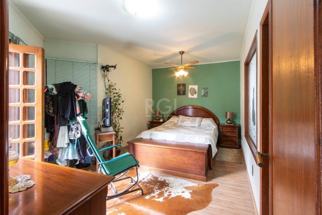 Casa à venda com 5 quartos, 250m² - Foto 40