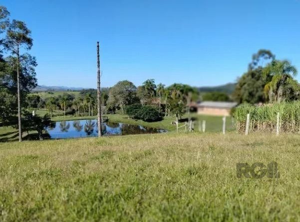 Sítio à venda com 3 quartos, 201m² - Foto 13