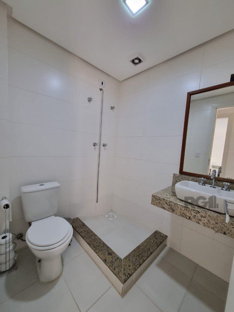 Apartamento à venda com 2 quartos, 62m² - Foto 23