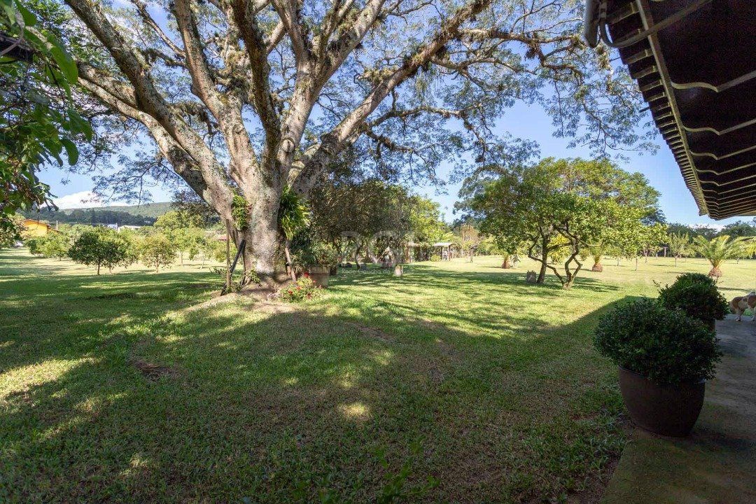 Sítio à venda com 3 quartos, 394m² - Foto 42