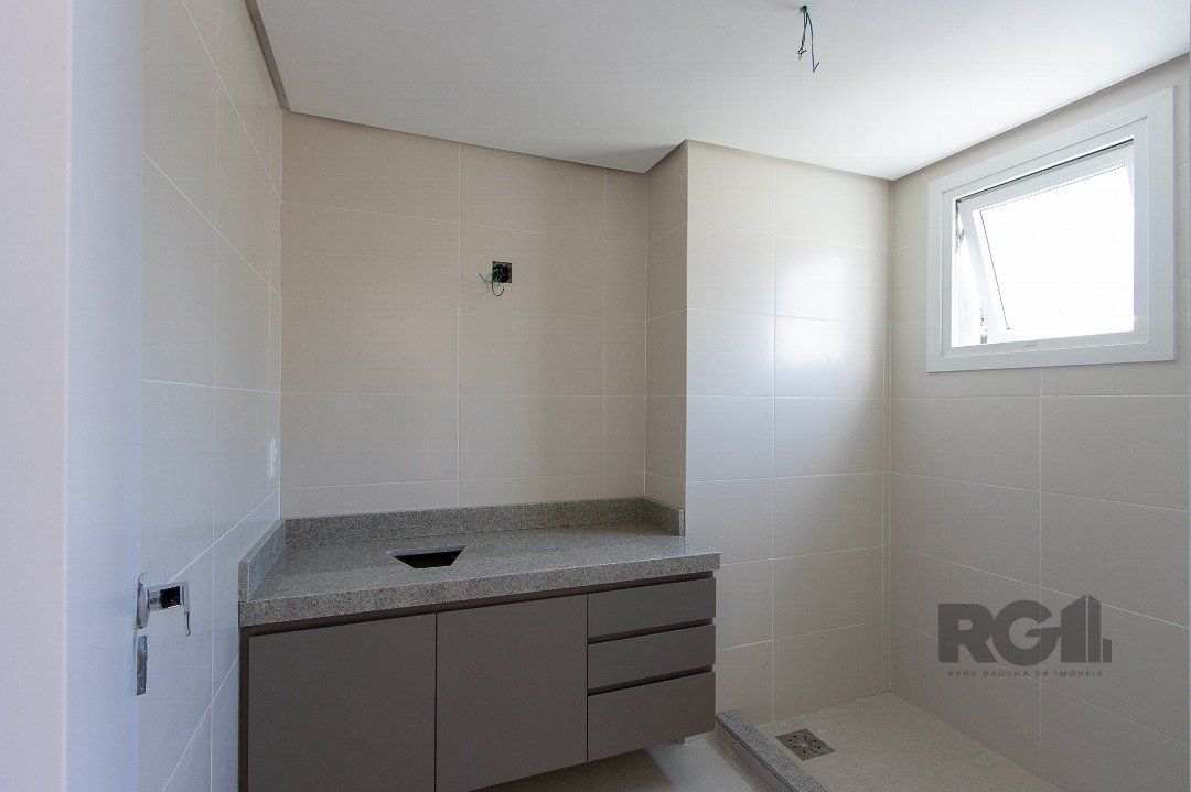 Apartamento à venda com 3 quartos, 143m² - Foto 34