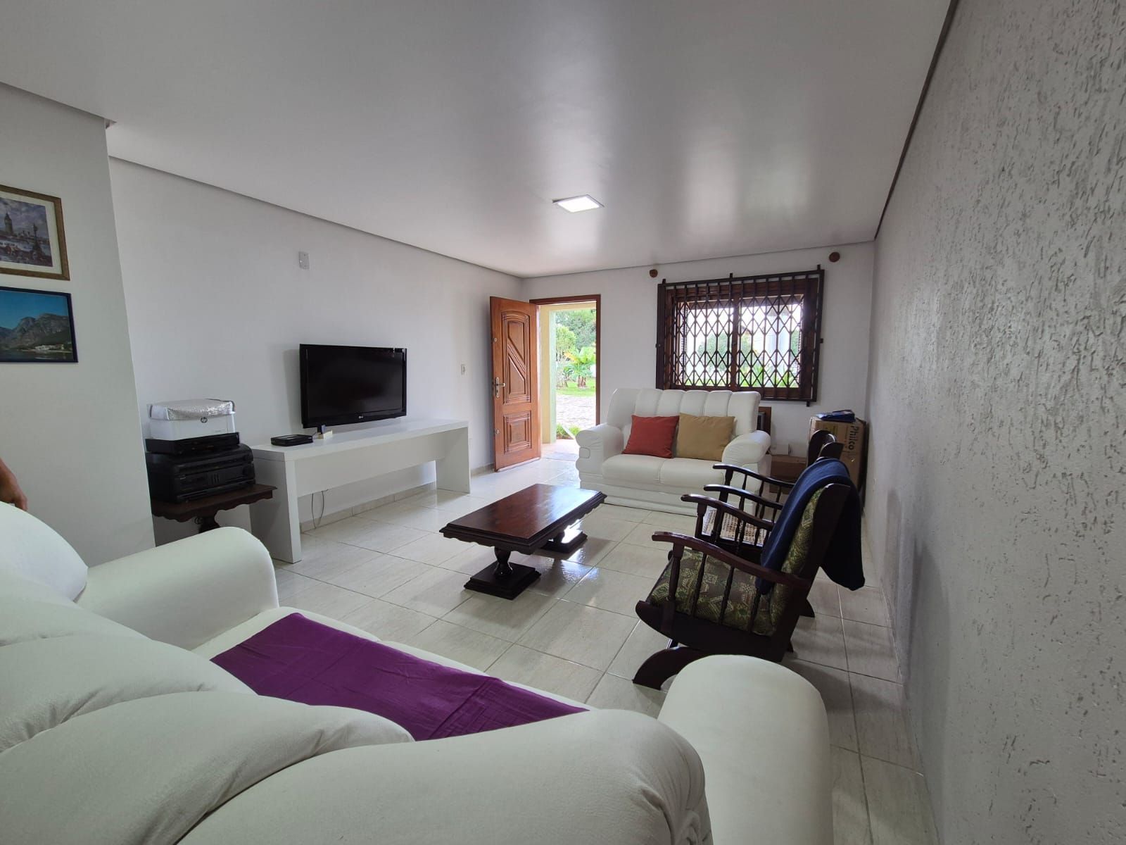 Casa de Condomínio à venda com 3 quartos, 127m² - Foto 1