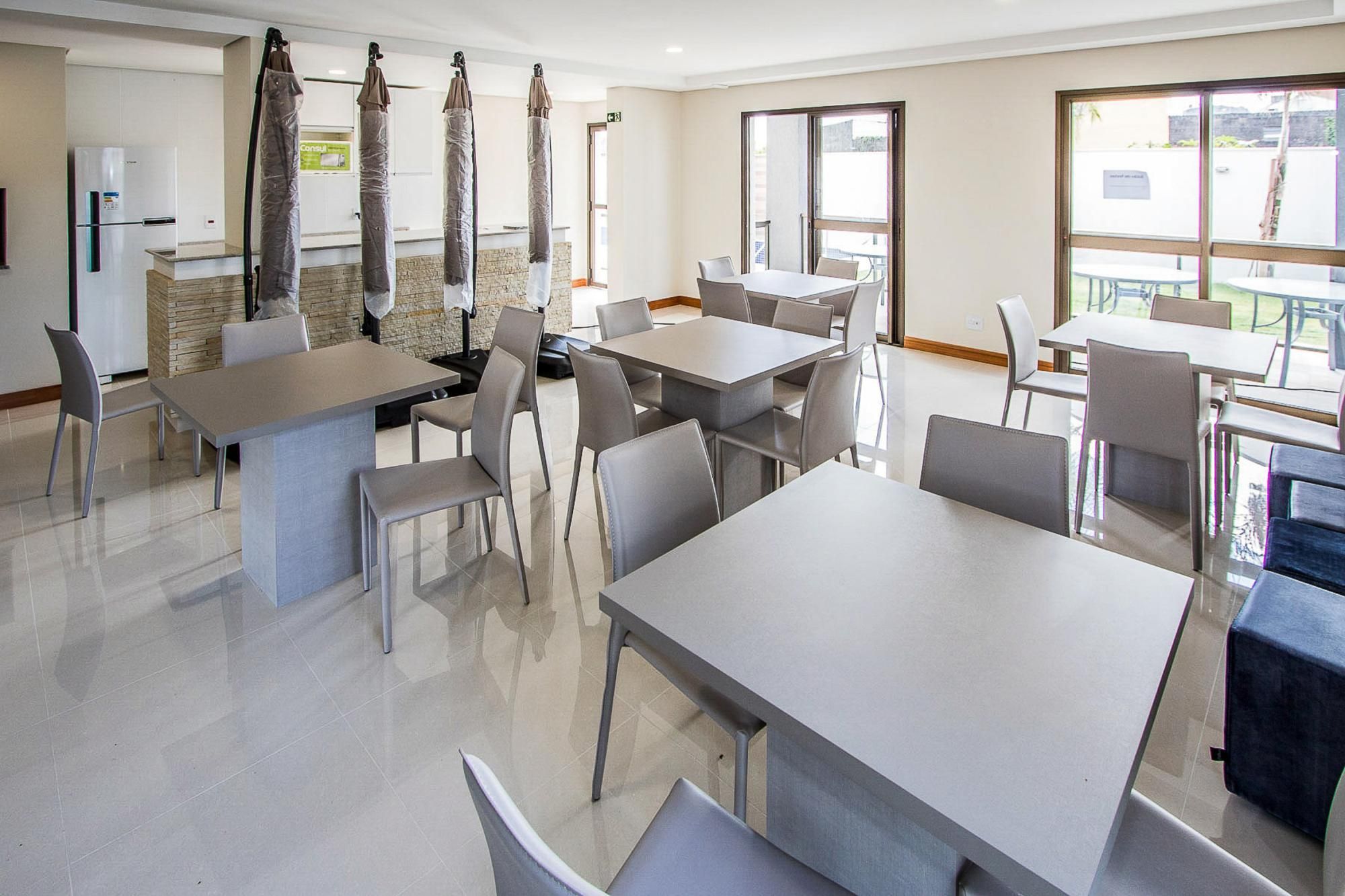 Apartamento à venda com 2 quartos, 60m² - Foto 37