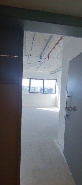 Apartamento à venda com 1 quarto, 29m² - Foto 2