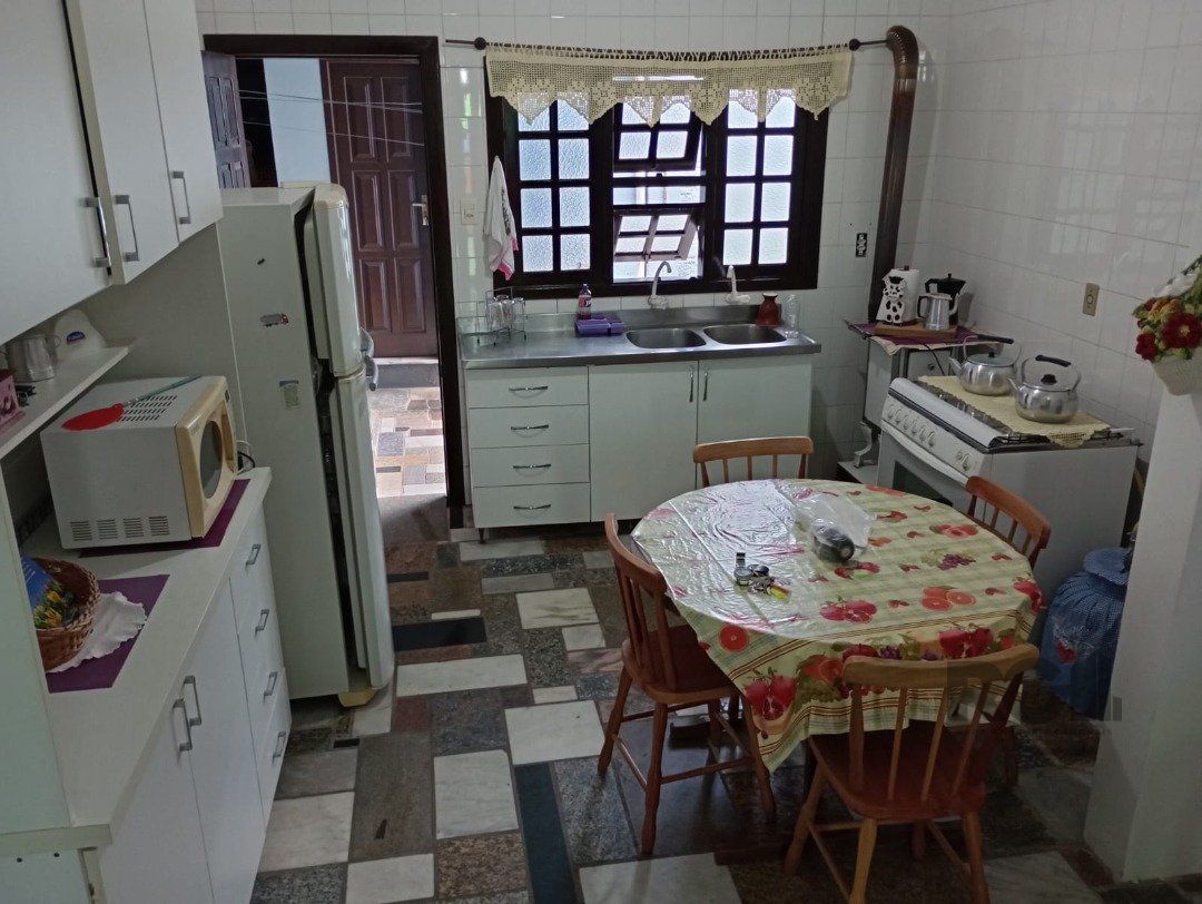 Casa à venda com 3 quartos, 165m² - Foto 3