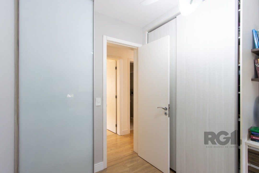 Casa de Condomínio à venda com 3 quartos, 259m² - Foto 36