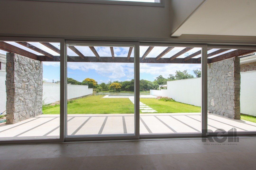 Casa de Condomínio à venda com 4 quartos, 300m² - Foto 21