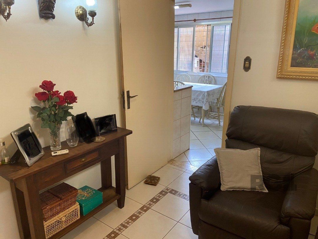 Casa à venda com 3 quartos, 115m² - Foto 7