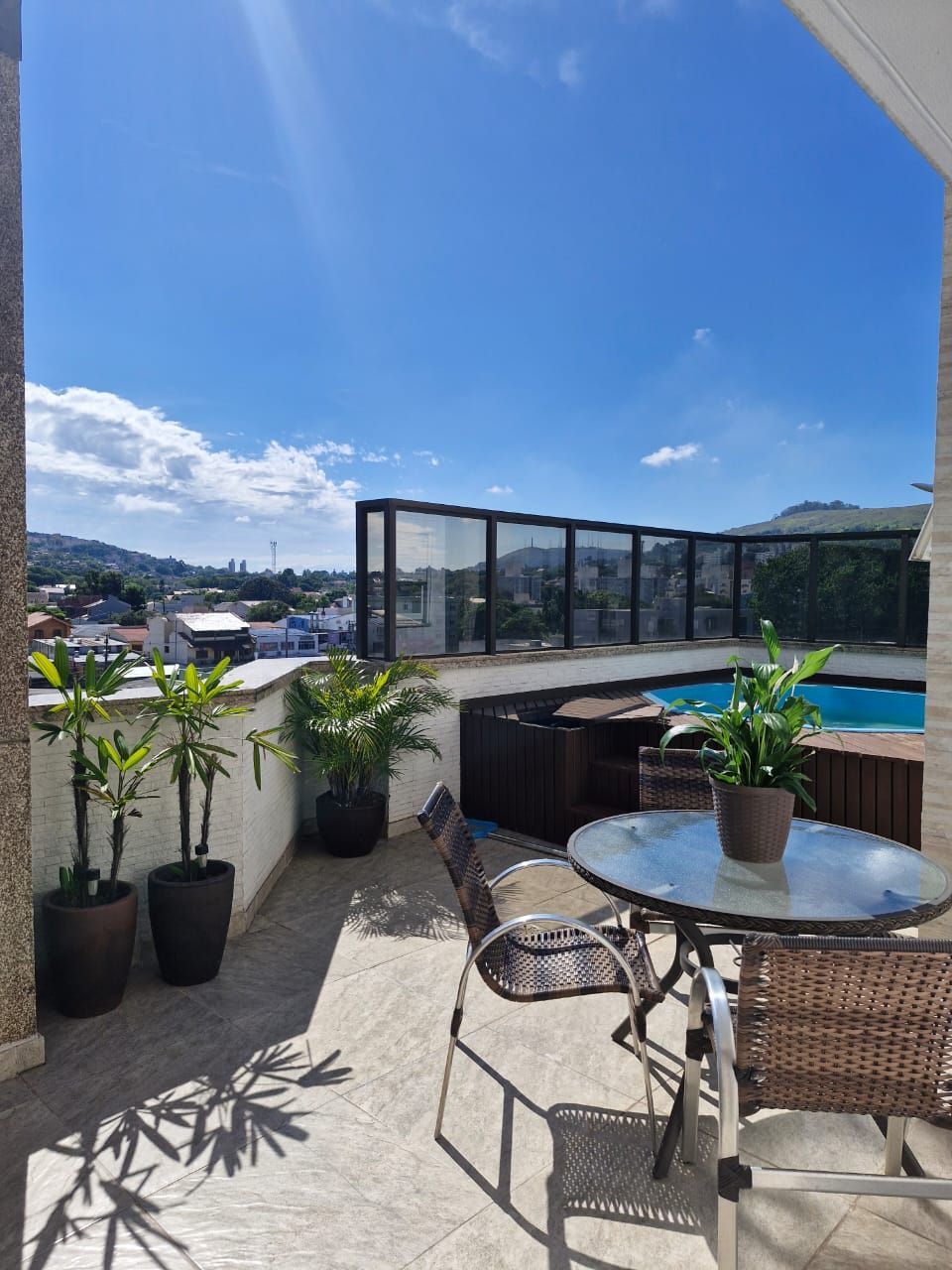 Cobertura à venda com 2 quartos, 136m² - Foto 1