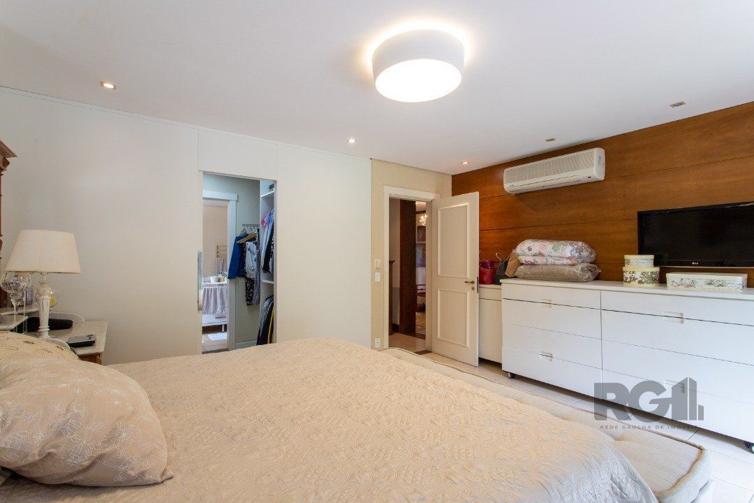 Casa de Condomínio à venda com 3 quartos, 330m² - Foto 41