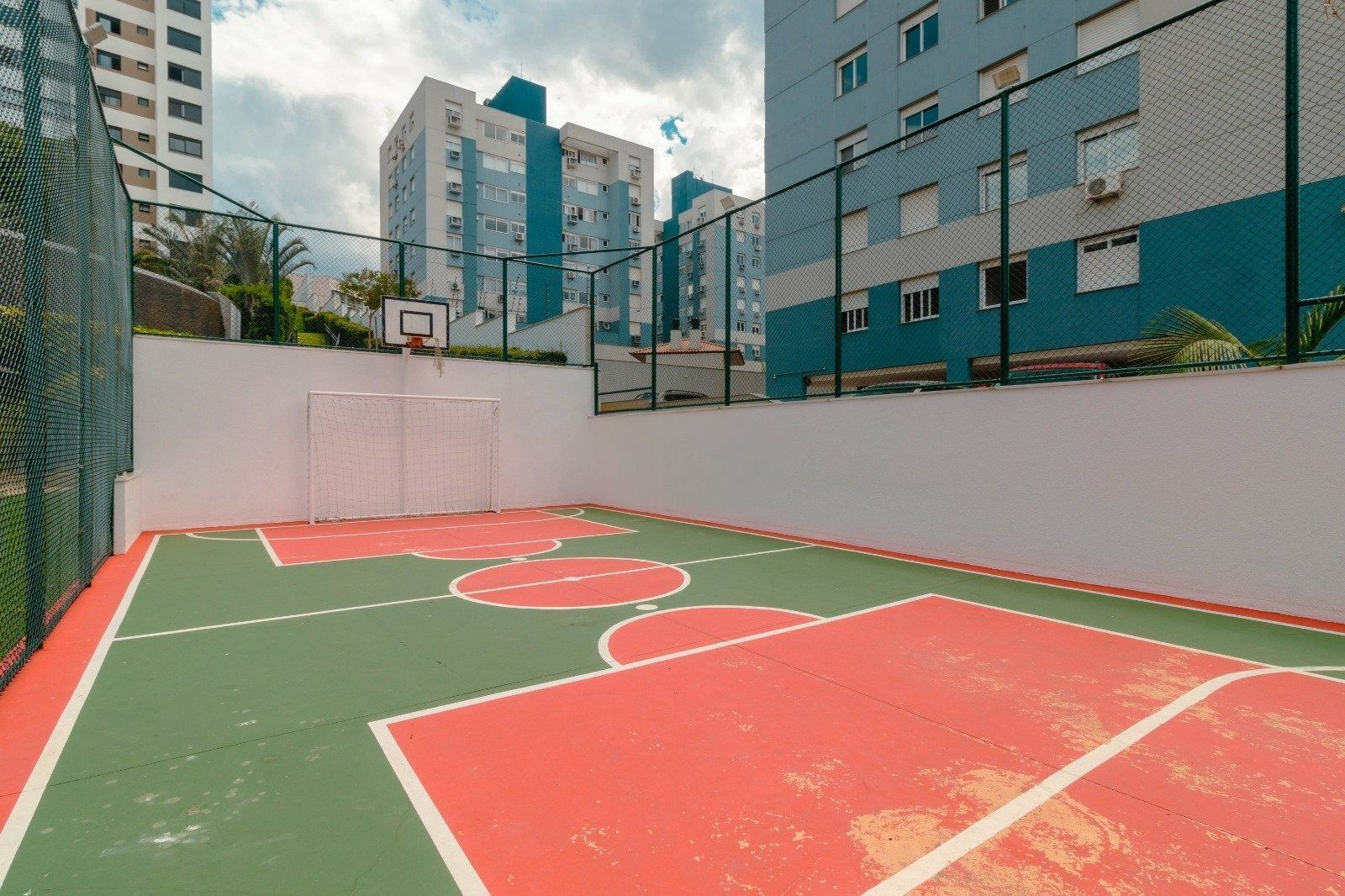 Apartamento à venda com 3 quartos, 137m² - Foto 31