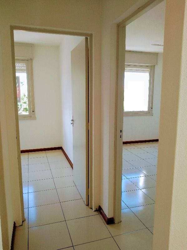 Apartamento à venda com 2 quartos, 75m² - Foto 11