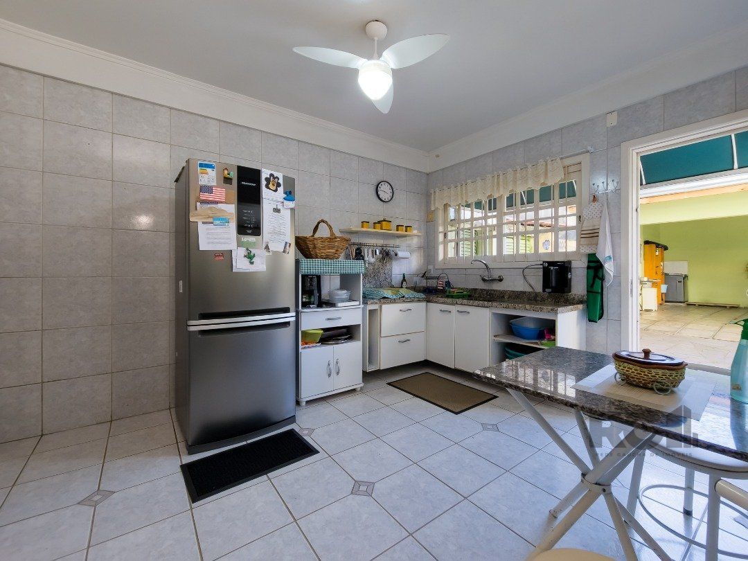 Casa de Condomínio à venda com 3 quartos, 182m² - Foto 23