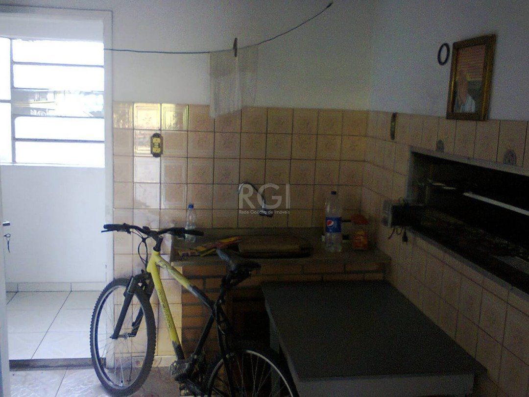 Casa à venda com 3 quartos, 134m² - Foto 14