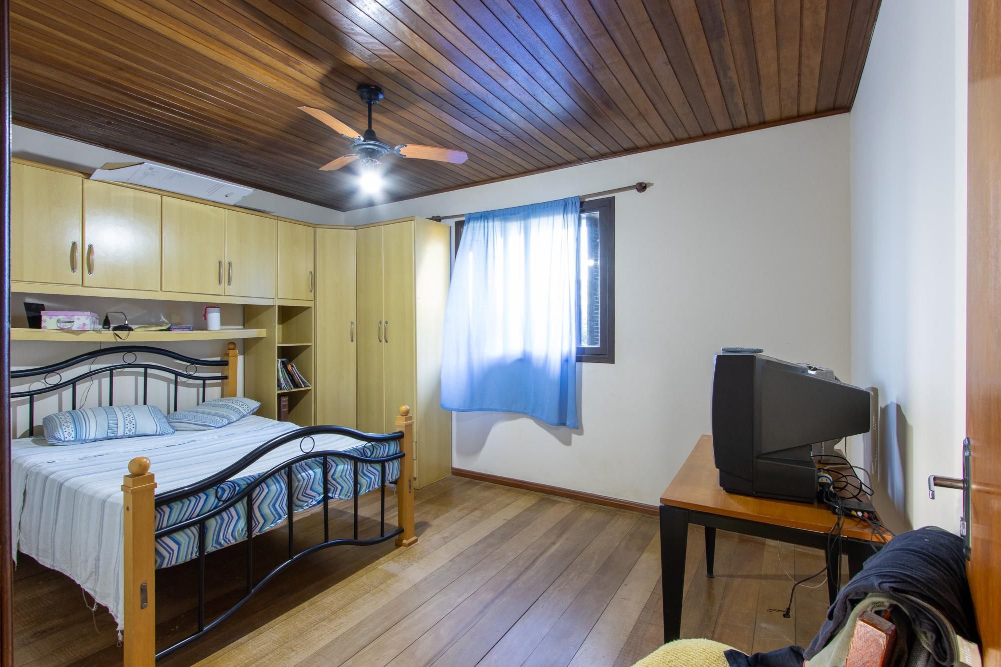 Sítio à venda com 3 quartos, 179m² - Foto 36