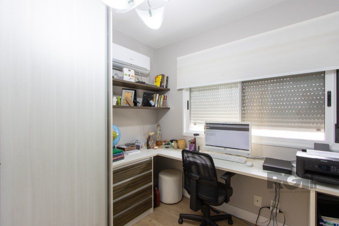 Casa de Condomínio à venda com 3 quartos, 259m² - Foto 35