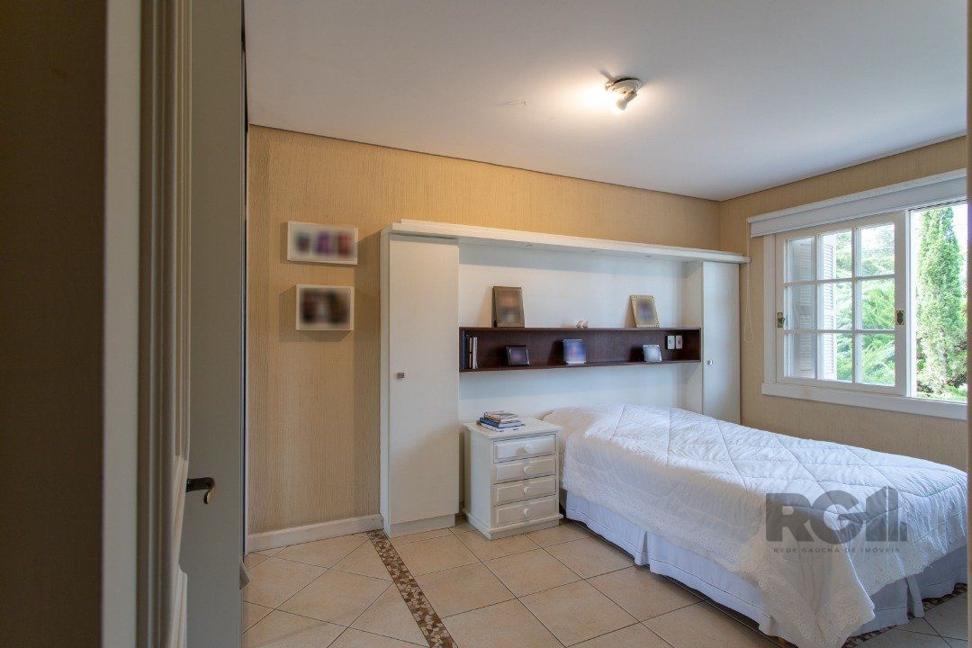 Casa de Condomínio à venda com 3 quartos, 330m² - Foto 33