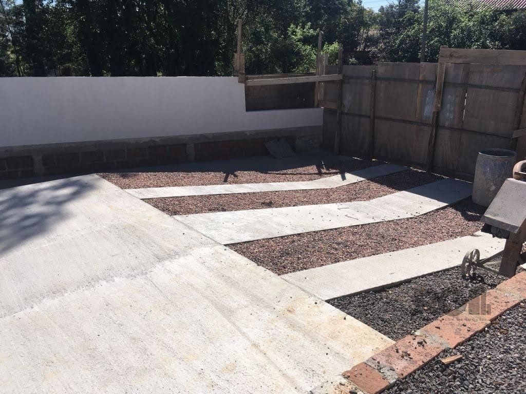 Casa à venda com 2 quartos, 68m² - Foto 5