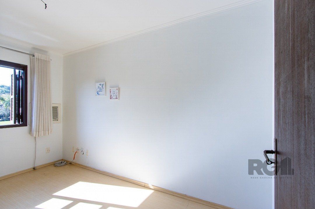 Casa à venda com 3 quartos, 202m² - Foto 36