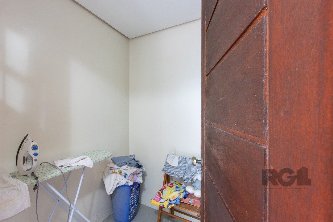 Casa de Condomínio à venda com 3 quartos, 225m² - Foto 21