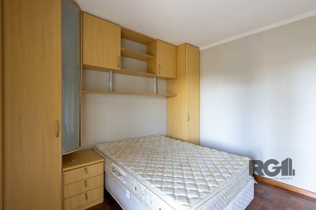 Casa à venda com 3 quartos, 320m² - Foto 30