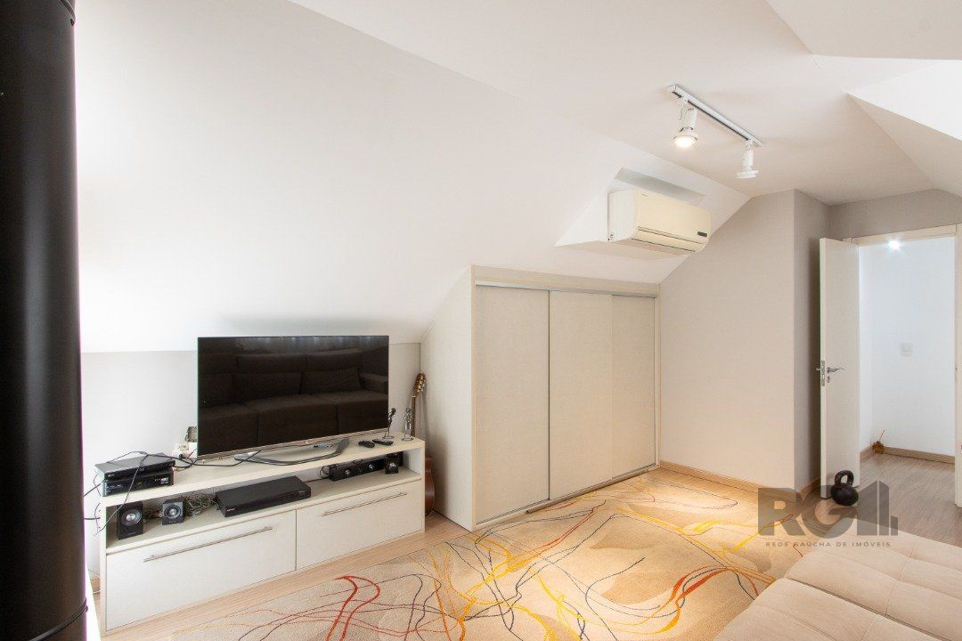 Casa de Condomínio à venda com 3 quartos, 259m² - Foto 47