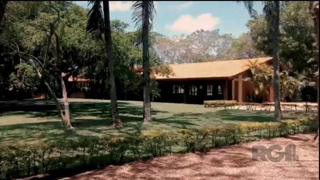 Sítio à venda com 2 quartos, 400m² - Foto 1