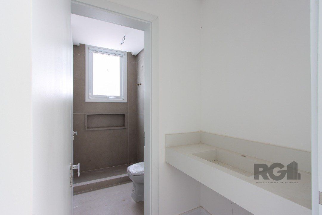 Casa de Condomínio à venda com 4 quartos, 300m² - Foto 9