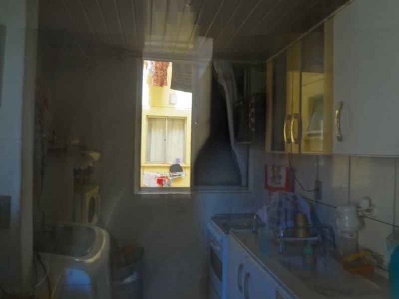 Apartamento à venda com 38m², 2 quartos no bairro Vila Nova em Porto Alegre