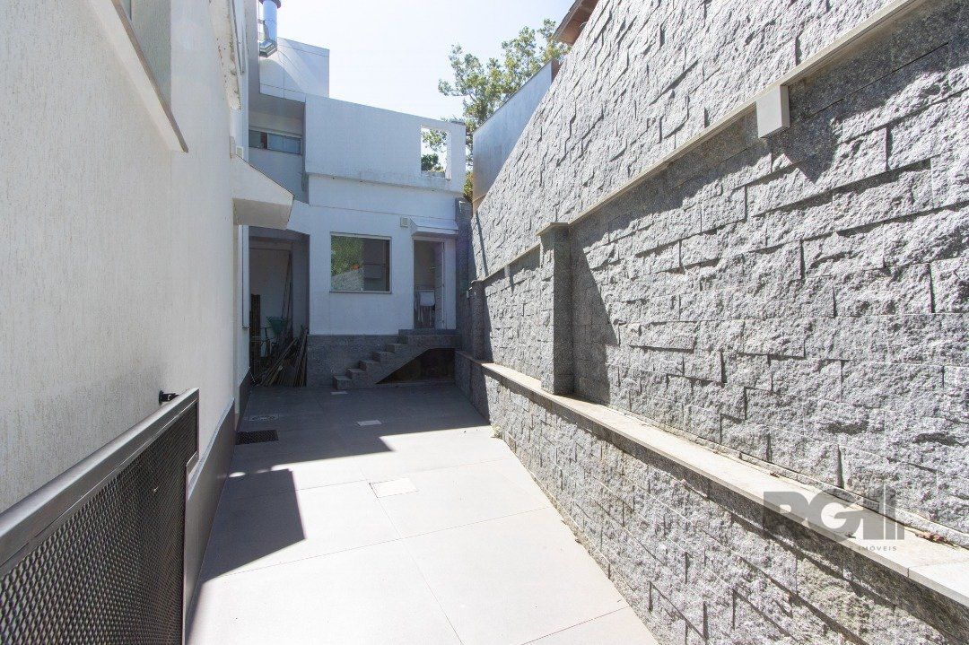 Casa à venda com 2 quartos, 430m² - Foto 30