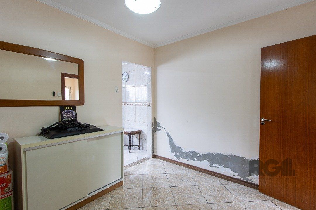 Casa à venda com 3 quartos, 250m² - Foto 17