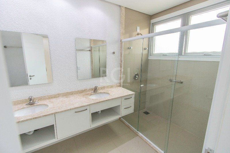 Casa de Condomínio à venda com 4 quartos, 320m² - Foto 34