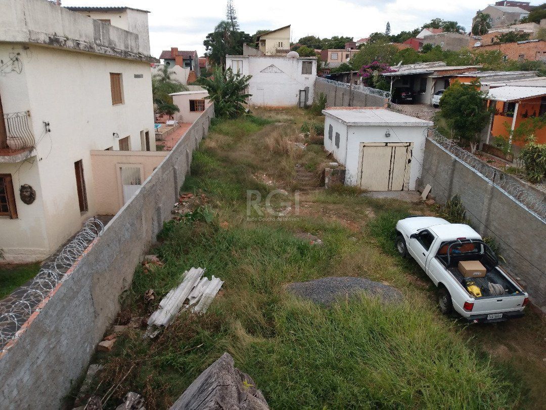 Terreno à venda, 714m² - Foto 1
