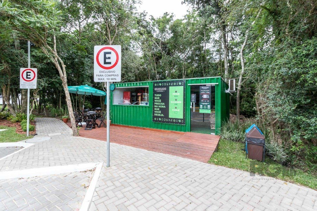 Casa de Condomínio à venda com 3 quartos, 230m² - Foto 68