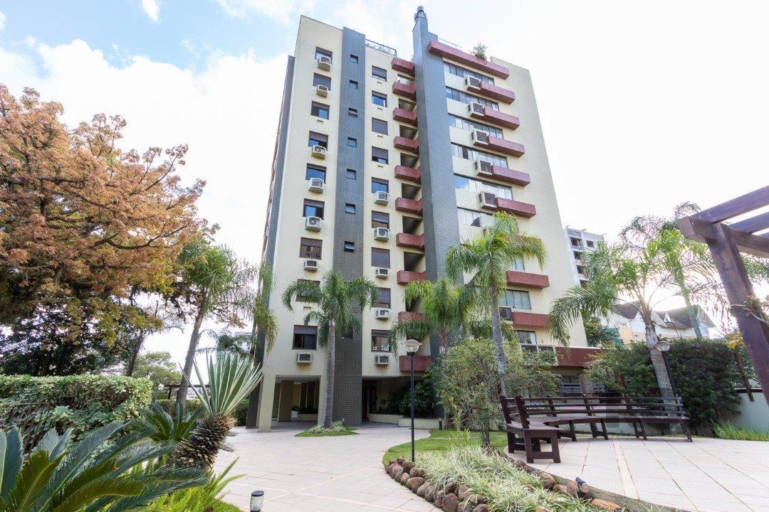 Apartamento, 3 dormitórios no bairro Tristeza em Porto Alegre para Comprar