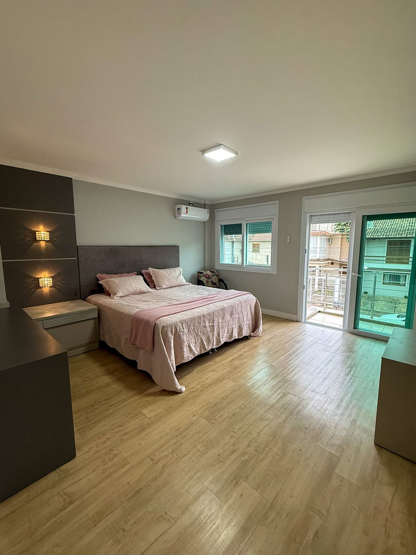 Casa à venda com 4 quartos, 320m² - Foto 26