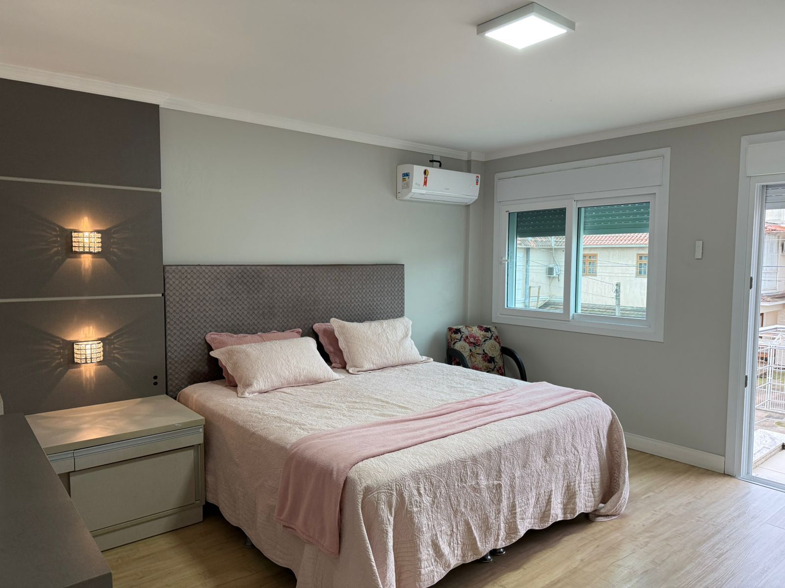 Casa à venda com 4 quartos, 320m² - Foto 43