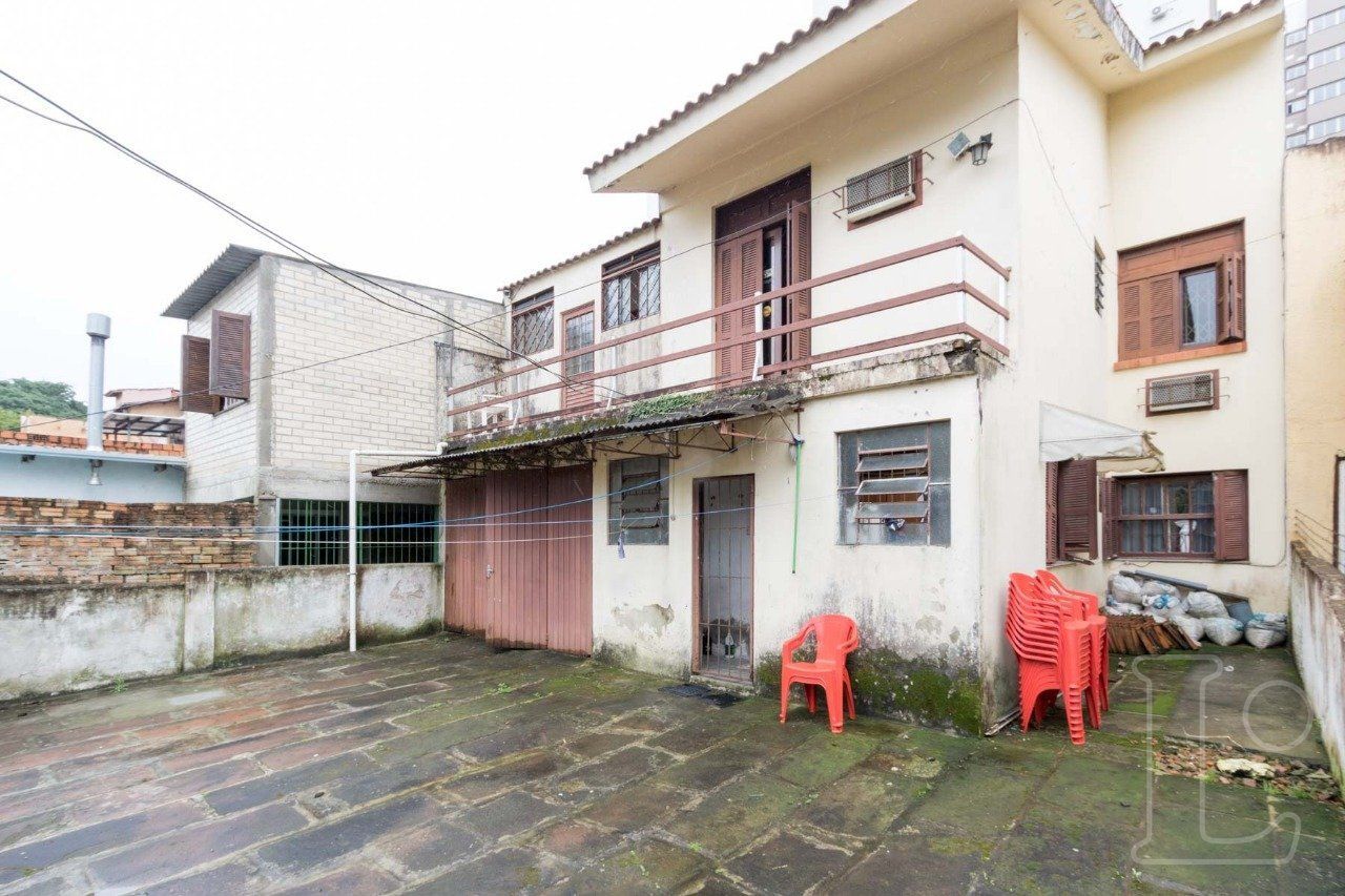 Casa à venda com 4 quartos, 150m² - Foto 19