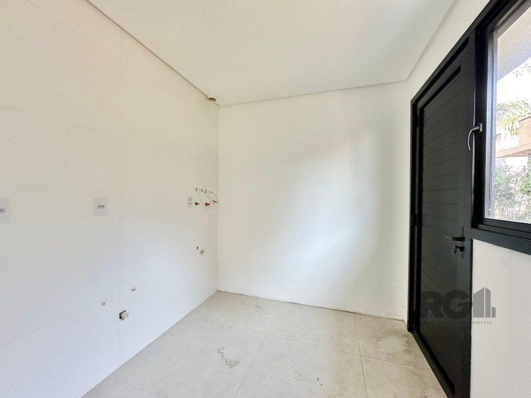 Casa de Condomínio à venda com 3 quartos, 242m² - Foto 13