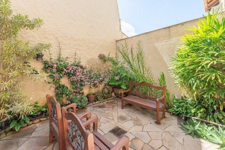Casa de Condomínio à venda com 3 quartos, 219m² - Foto 6