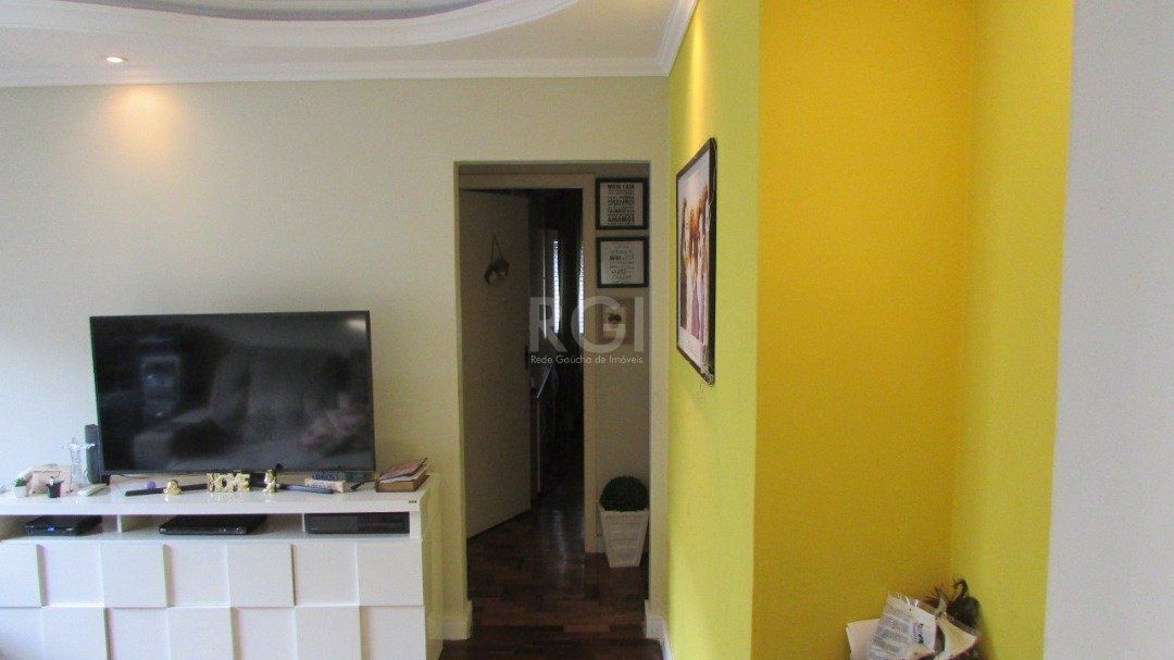 Apartamento à venda com 2 quartos, 58m² - Foto 2