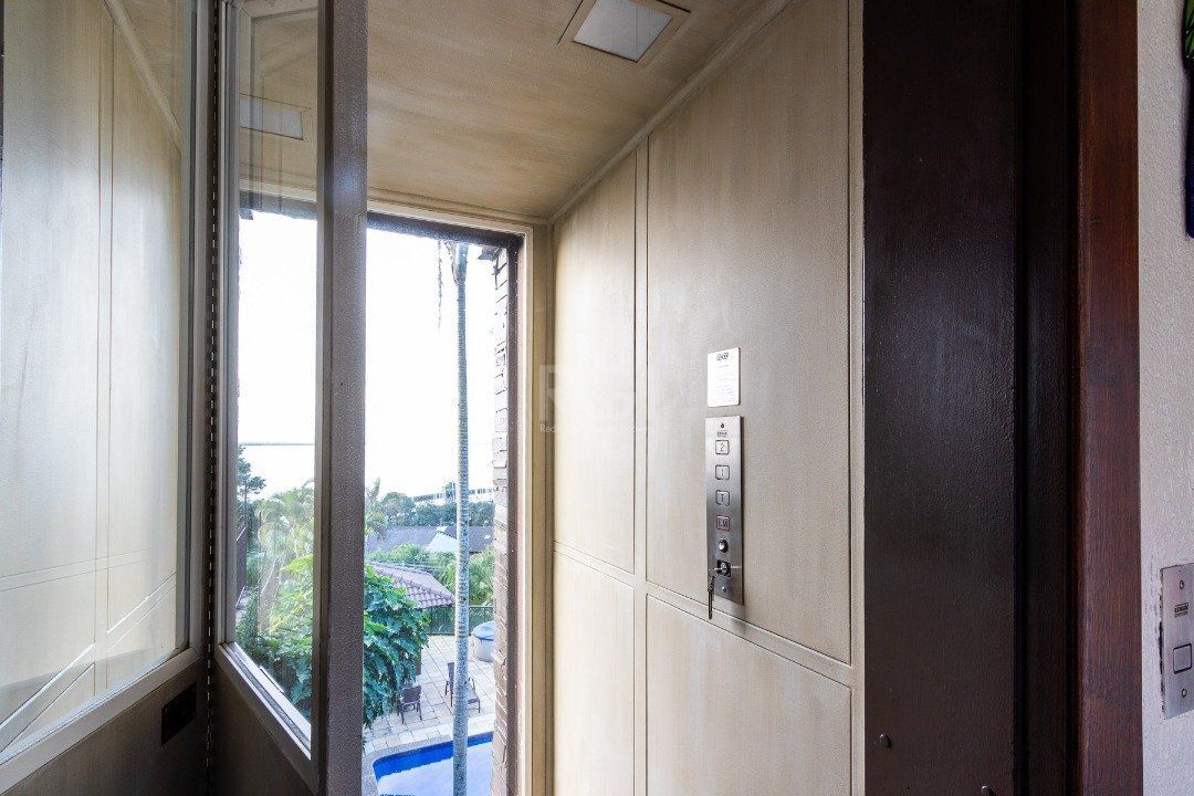 Casa à venda com 4 quartos, 430m² - Foto 56