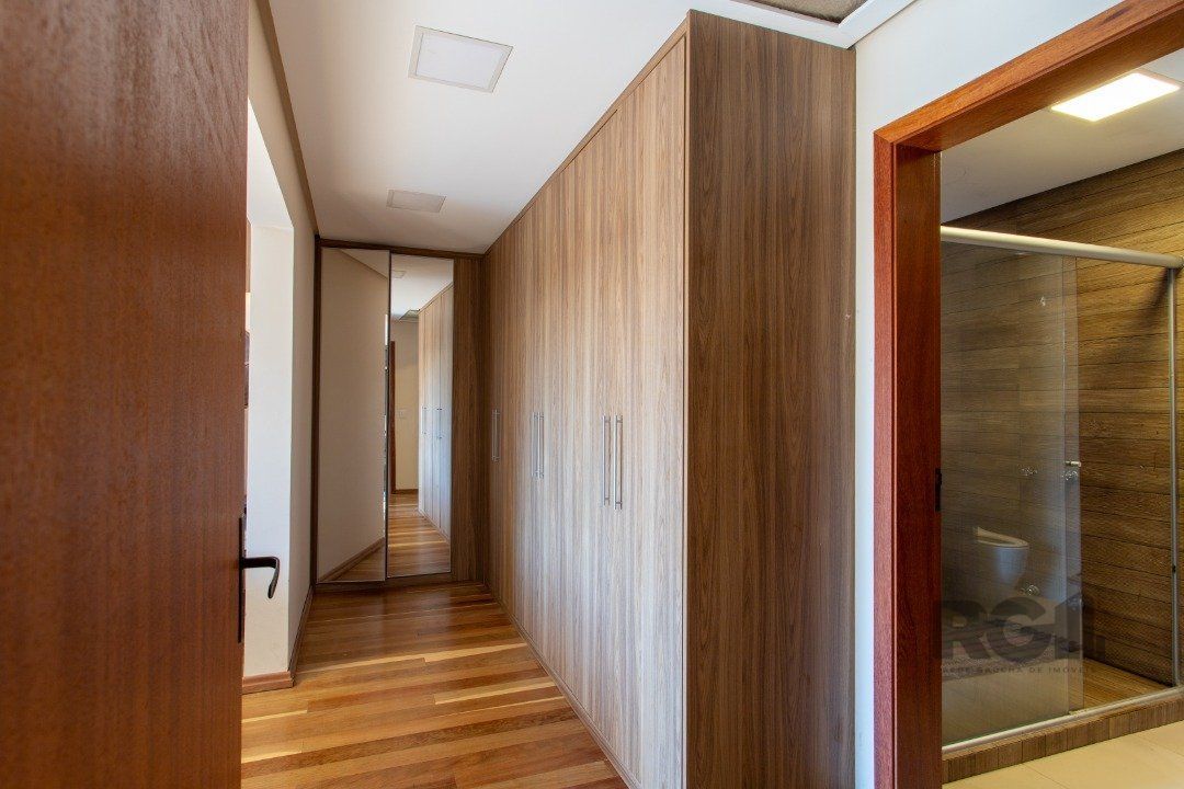 Casa de Condomínio à venda com 4 quartos, 226m² - Foto 38