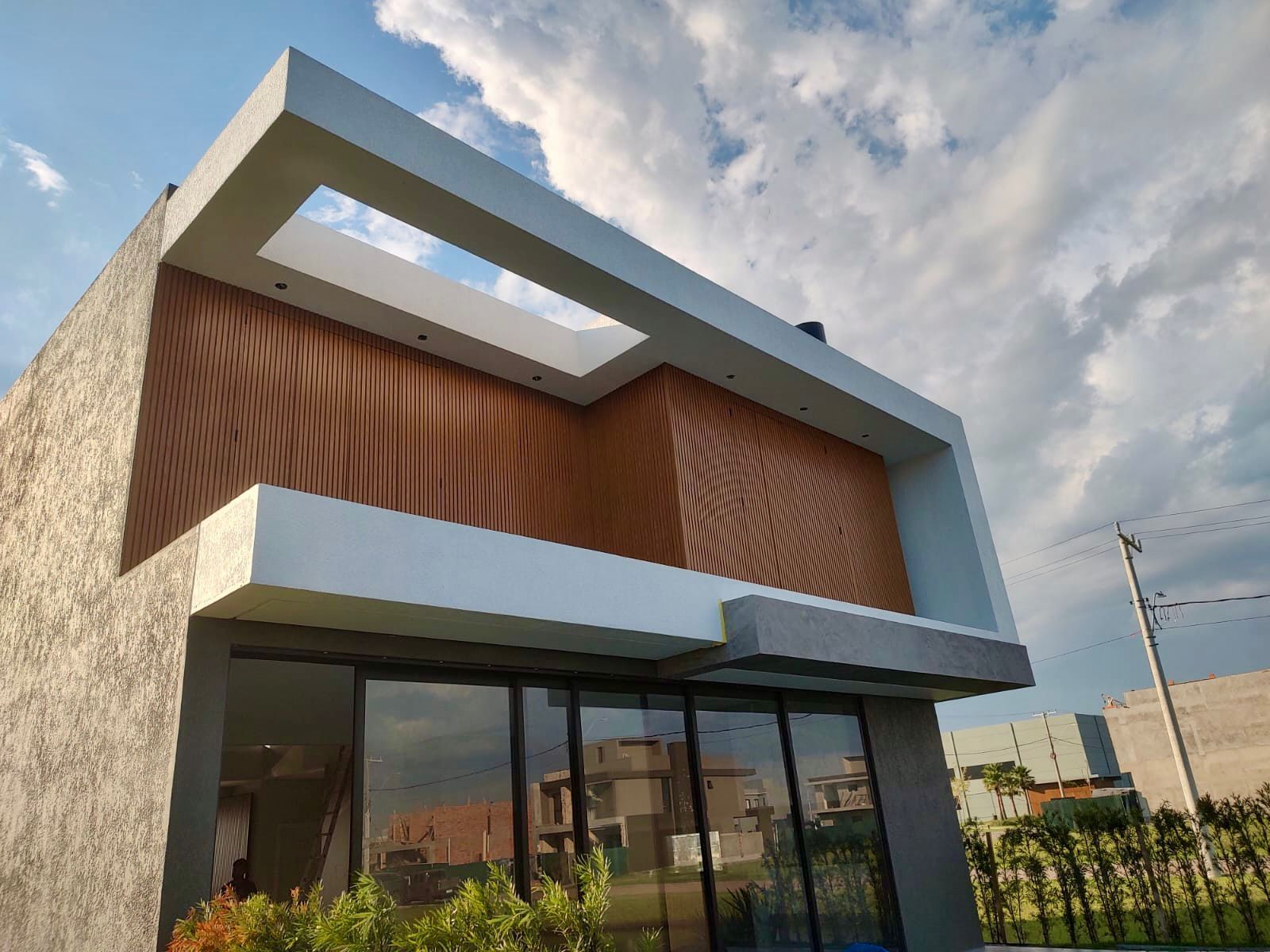 Viva a Experiência do Alto Padrão Pronto para Morar: Casa Contemporânea com 5 Suítes e Lazer Completo — foto 2